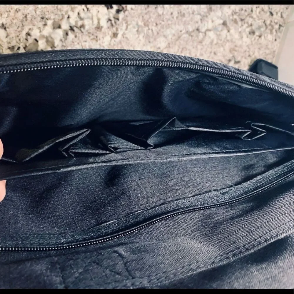 Leed’s Computer Bag, Travel bag NWOT